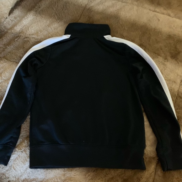 Tracksuit - Picture 5 of 6